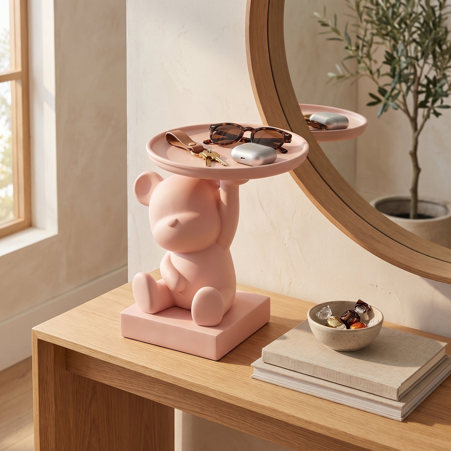Polar bear tray mirror scene